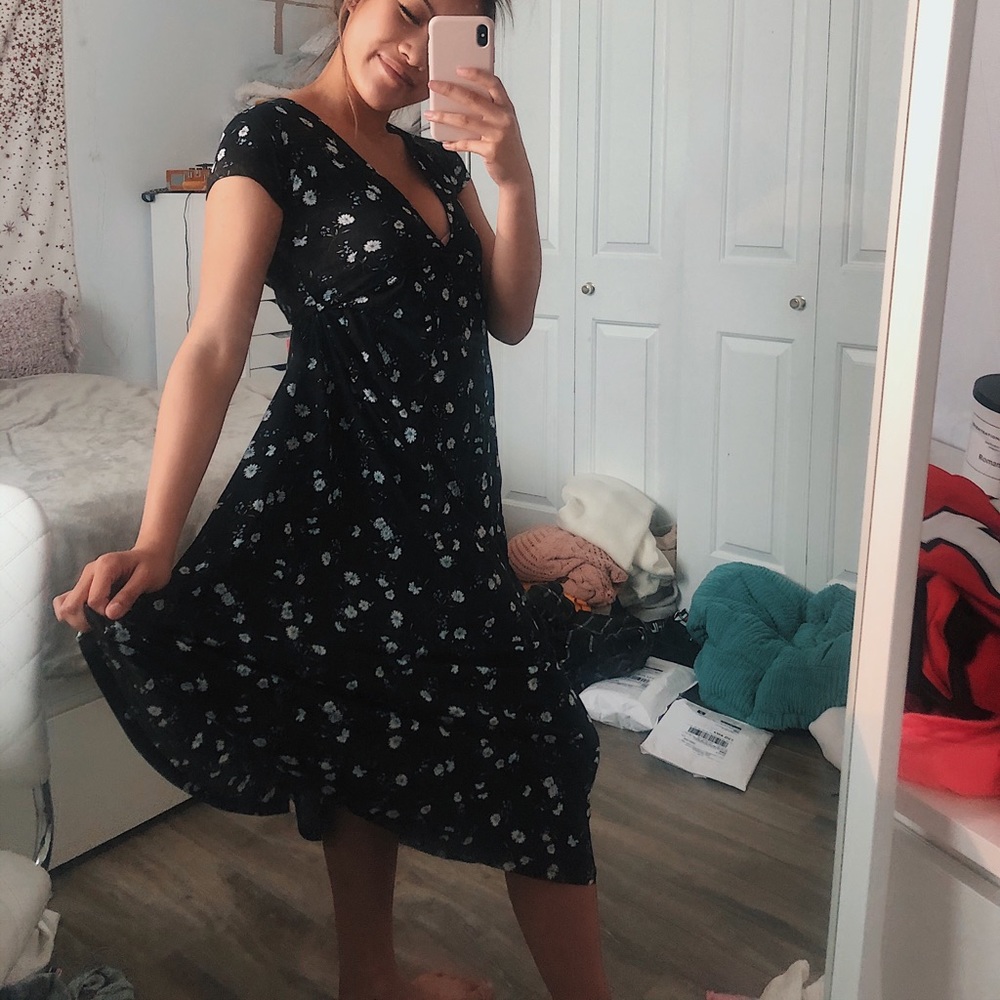 urban outfitters flowy dress!